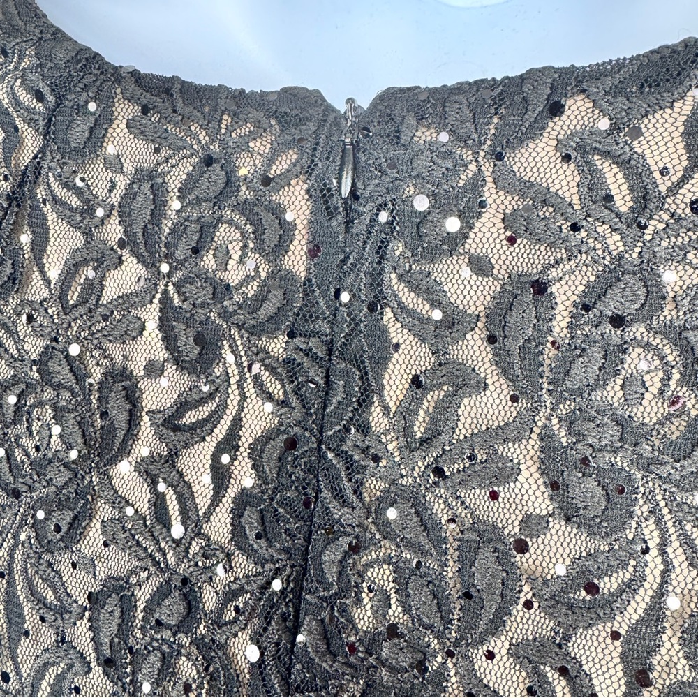 327. TAHARI Arthur S. Levine Black Lace Sequin Cocktail Dress Size 16 - Picture 7 of 10